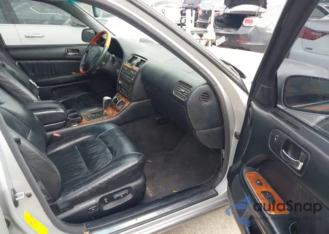 2000 Lexus Ls 400 from USA, damaged, VIN JT8BH28F5Y0169849